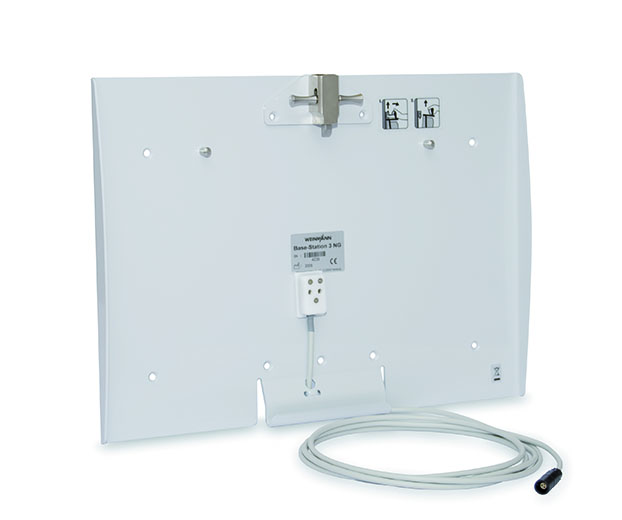 BASE-STATION 3 NG Wandhalterung mit Ladeschnittstelle mit ODU-Buchse